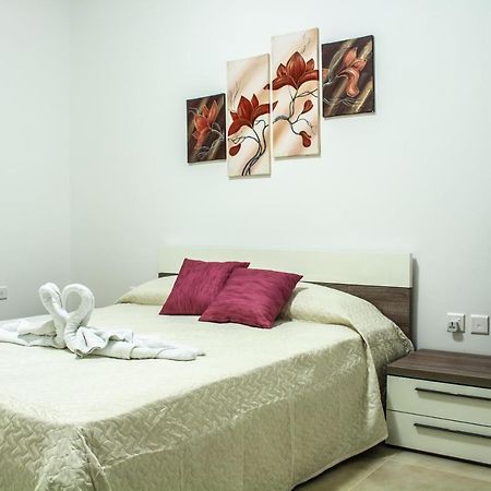 2 Bedroom Apartment Close To City Centre Tas-Sienja Exterior foto